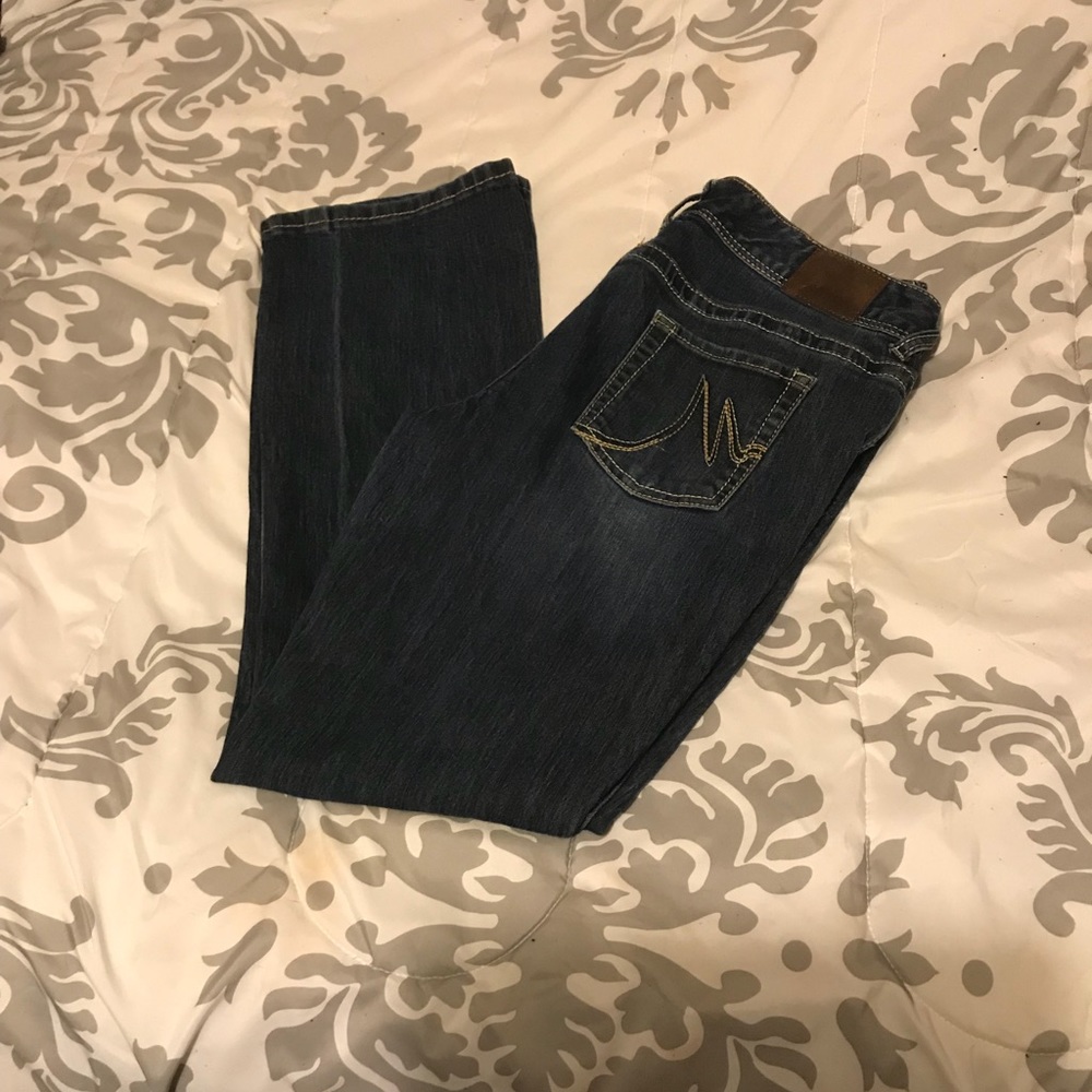 11/12 reg Maurice’s jeans